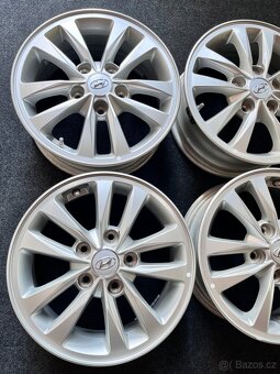 5x114,3 R15 Originál alu Hyundai i30 + senzory tlaku - 9