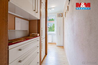 Prodej bytu 3+1, 62 m², Český Krumlov, ul. Špičák - 9