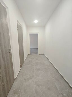 Pronájem bytu 2+1 Vsetín-Luh - 9