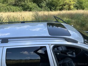 Volvo V70 D5 120kw ND - 9