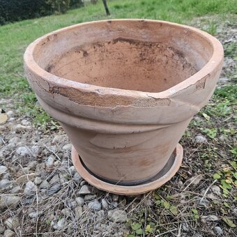 KVĚTINÁČE, terakotový, keramicky, plastový 4ks. - 9