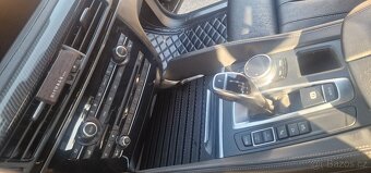 BMW X6 xDrive30d - 9