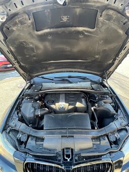 BMW E91 320D FaceLift - 9