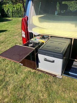 Spací vestavba Citroen Berlingo L1 - 9