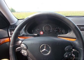 Mercedes-Benz Třídy E 1,8 i perfektní stav benzín manuál - 9