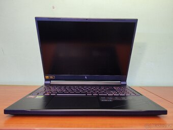 Nitro v16,DDR5-32gb,RTX-4060-8gb-Mux,R7-8845hs,NOVÝ - 9
