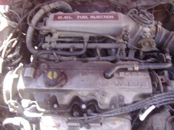Ford Probe 2,2 s doklady - 9