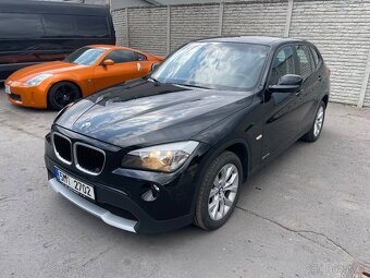 BMW X1 sDrive 18d 105kw 2012 manuál - 9