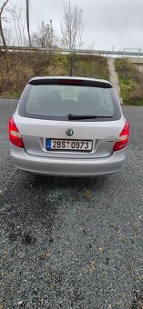 Škoda Fabia II Facelift combi1.2 TSI, stříbrná metalíza - 9