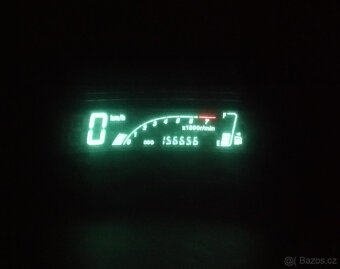 Toyota Yaris 1.0  4válec, 65HP, 2004, ČR, 156.000KM - 9