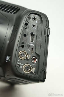 Blackmagic Pocket Cinema Camera 6k Pro / 256GB CFast / Sigma - 9