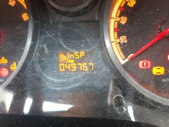 Opel corsa 12 16v - 9