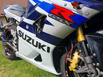 Suzuki GSXR 1000, REZERVACE, TOP stav, nebouraná - 9