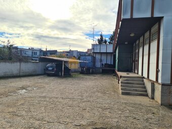Prodej komerčního objektu v Hustopečích u Brna, 920 m2, poze - 9