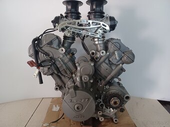 KTM LC8 950 - 990 SM SUPERMOTO KOLA - 9