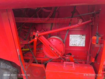Kombajn Massey Ferguson 20 - 9