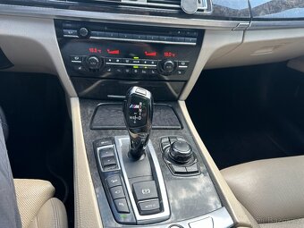 BMW 740D xDrive 2010 - 9