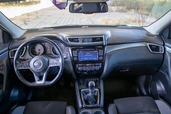 Nissan Qashqai 1.5 DCi - 9