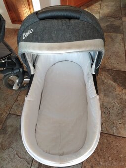 Kombinovaný dětský kočárek Camarelo Baleo - 9