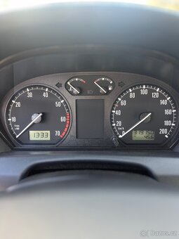 Prodám Škoda Fabia 1.2 MPI, r.v. 2004 - 9