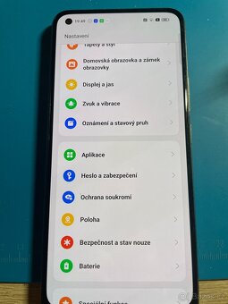 Realme 8 (popis) - 9