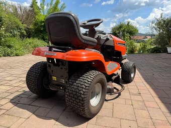 Zahradní traktor - 9