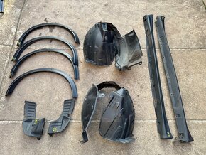 Airbagy, světla, víko kufru + okno, dveře Nissan Juke F15 - 9