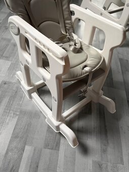 Multifunkční jídelní židlička 3v1 - 9