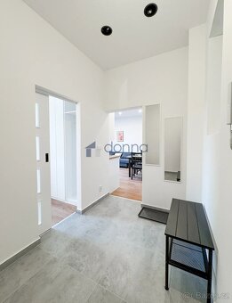 Pronájem bytu 2+kk, 38m², ul. Komunardů, Praha 7 - Holešovic - 9