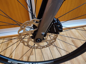 Trek Domane SL 5 - 9