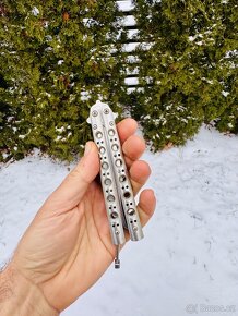 Nuz motýlek Benchmade balisong 63 D2 - 9