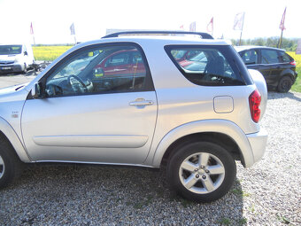 Toyota Rav4 2.0 VVT-i 4x4 110Kw Výhřev sedaček - 9
