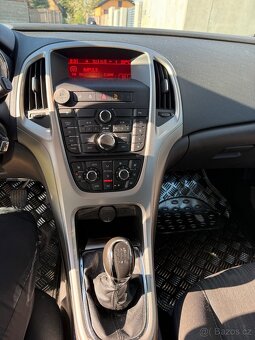 Opel ASTRA 1.7 CDTi - 9