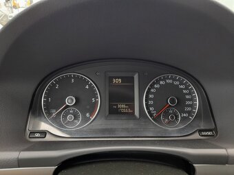 Volkswagen Touran 7 MÍST 1,6TDI 77 KW AC TREND - 9