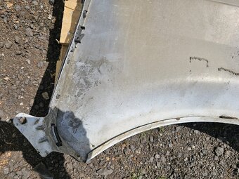 Pravý blatník blatníky VW T5 T5.1 - 9