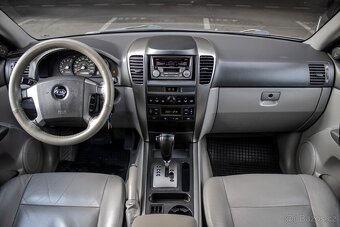 Kia Sorento 2.5 CRDi EX A/T - 9