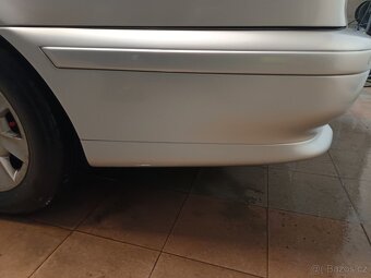 BMW E39 combi -zadni nárazník originál Titan Silber - 9