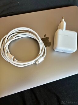 Apple MacBook Air 13" 2020, M1 8-core 8GB/256GB Space Grey - 9