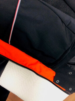 Prodám novu pánskou lyžařskou bundu zn. Fusalp, vel. 50 - 9