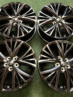 5x100 R17 Toyota Yaris NG Originál alu disky - TOP STAV - 9