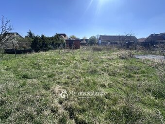 Prodej pozemku, zahrada 514 m2 s možností výstavby - Znojmo - 9