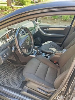 Mercedes-Benz A180 - 9