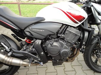 HONDA CB600F HORNET - 9