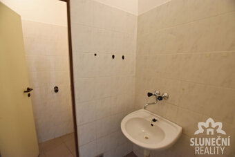 Pronájem komerčních prostor 72 m², Uherský Brod - centrum - 9