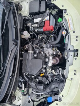 SUZUKI SWIFT 1.2i HYBRID 60KW R.V.2025 - 9
