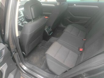 Prodám VW Passat B8, 6/2017, 2.0 - 9