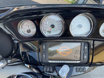 Prodám Harley-Davidson FLHXS STREET GLIDE SPECIAL - 9