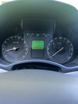 Škoda Octavia 2 Combi 1.6 MPI - 9