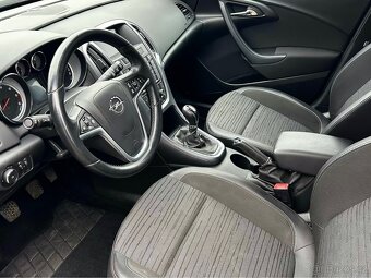 Opel Astra, J Sports Tourer, 1.6 CDTi, 81 kW, STK do 12/2027 - 9