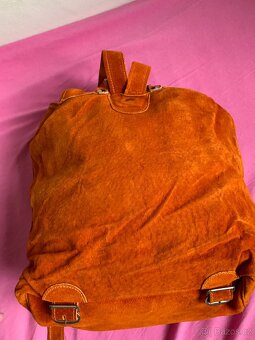 Krasny kozeny batoh/ brousena kuze novy - 9